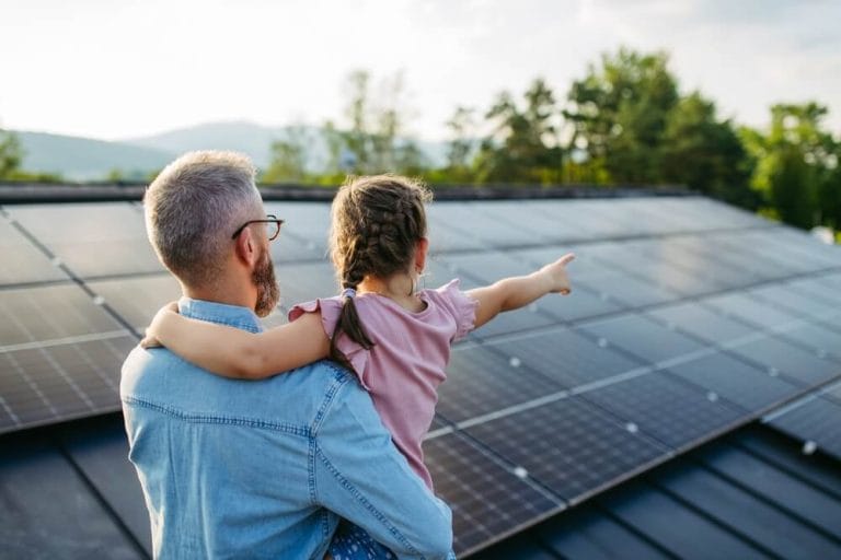 How to Identify and Fix Common Solar Panel Issues - Solarsmart